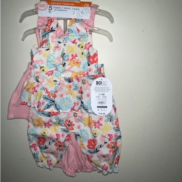 Baby Girls 5-Piece Outfit - Picture 2 of 6